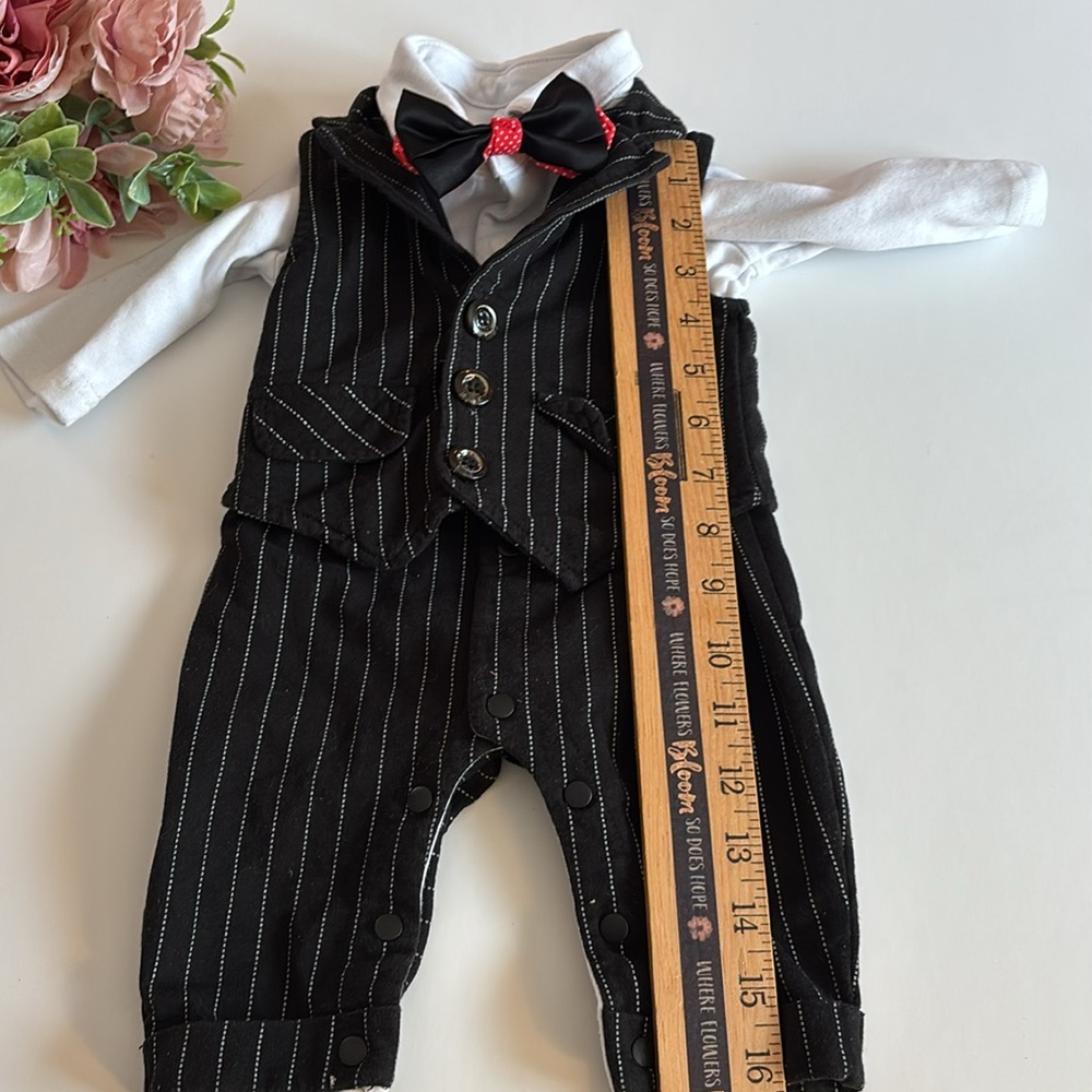 Baby Tux Baby Pinstripes Set 3-6 Month outfit Black and White Baby Tuxedo - Picture 8 of 16